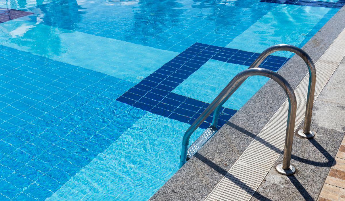 Algicida para Piscina​ Full Clean